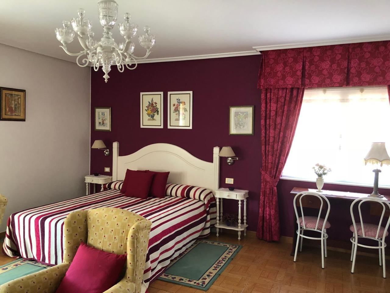 Hostal Juan Rosal ภายนอก รูปภาพ